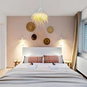 https://albane-modern-2-slaapkamer-appartement.bruges-hotels.info